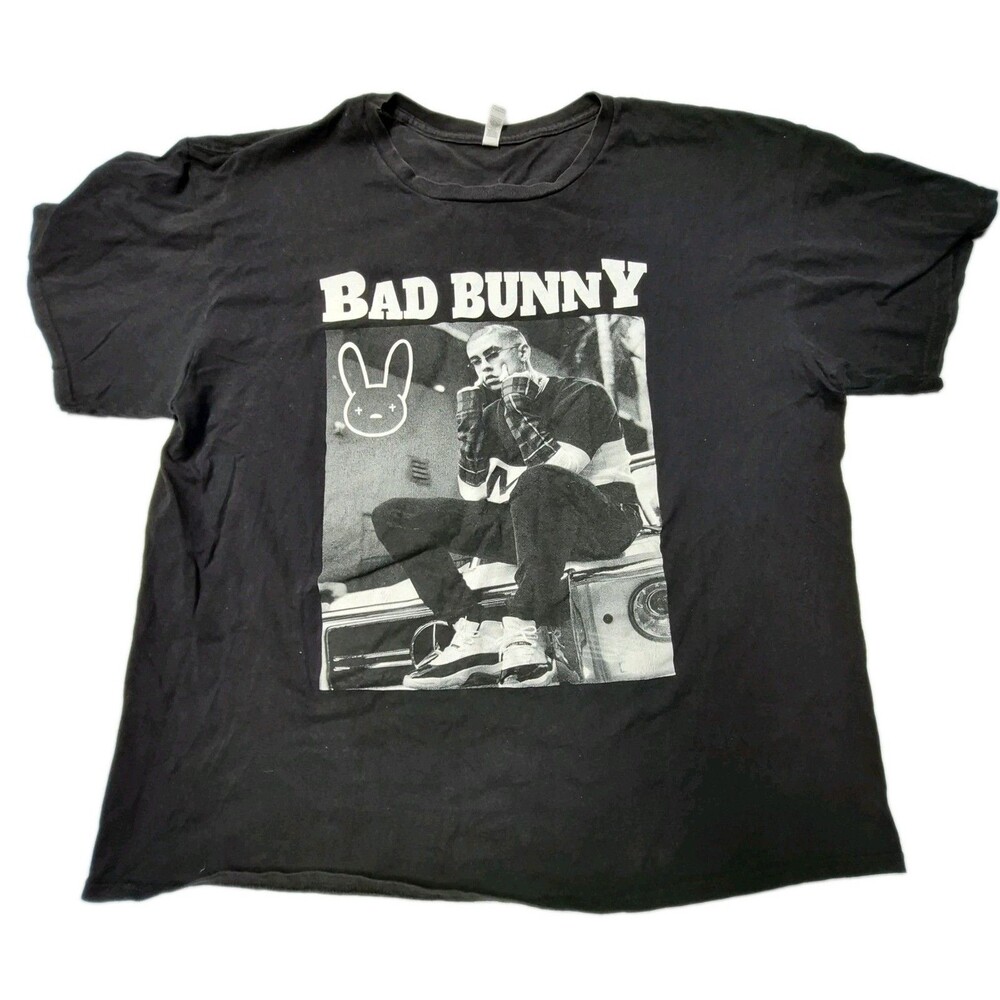 Bad Bunny T Shirt Size 2XL Black Photo Graphic Rap Tee Alstyle Heavyweight EUC